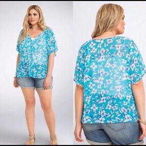 ☀️ Blue floral chiffon flowy top